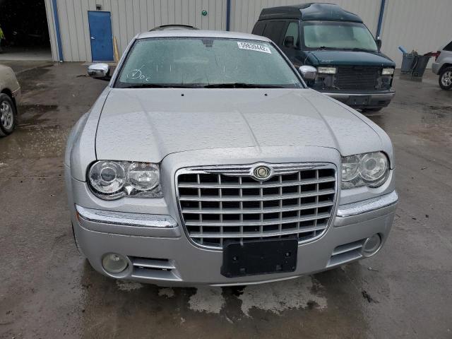 Photo 9 from auction – 2005 CHRYSLER 300C with VIN 2C3JA63H95H506987