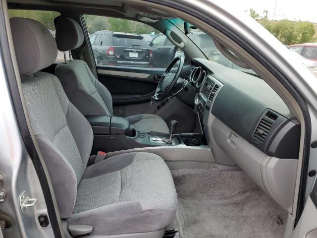Photo 5 from auction – 2005 TOYOTA 4RUNNER SR with VIN JTEBU14R658042530