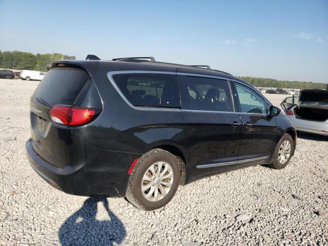 Photo 4 from auction – 2017 CHRYSLER PACIFICA T with VIN 2C4RC1BG2HR648391
