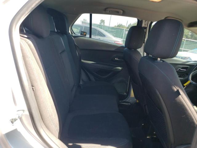 Photo 6 from auction – 2015 CHEVROLET TRAX 1LS with VIN KL7CJPSB9FB119645