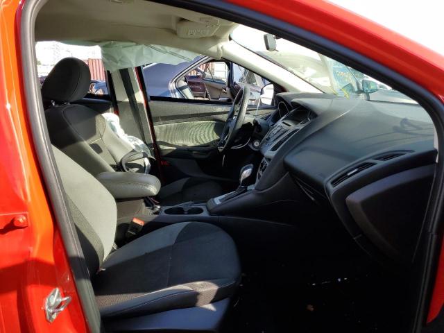 Foto 5 de la subasta – 2014 FORD FOCUS SE con VIN 1FADP3K27EL449202