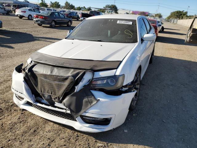Photo 2 from auction – 2018 CHRYSLER 300 S with VIN 2C3CCABG2JH142744