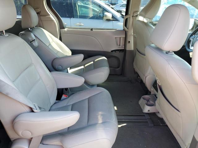 Photo 6 from auction – 2017 TOYOTA SIENNA XLE with VIN 5TDYZ3DC7HS775547
