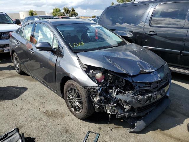TOYOTA PRIUS PRIM 2017 with VIN JTDKARFP2H3045742 - Photo from auction