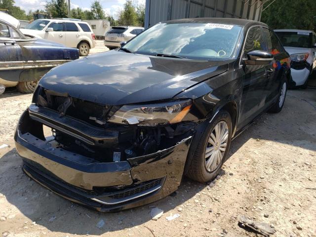 Photo 2 from auction – 2015 VOLKSWAGEN PASSAT S with VIN 1VWAT7A3XFC048719
