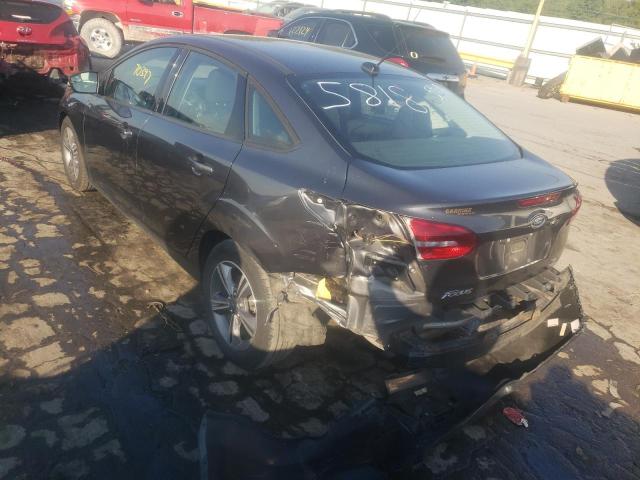Photo 3 from auction – 2017 FORD FOCUS SE with VIN 1FADP3FE7HL275818