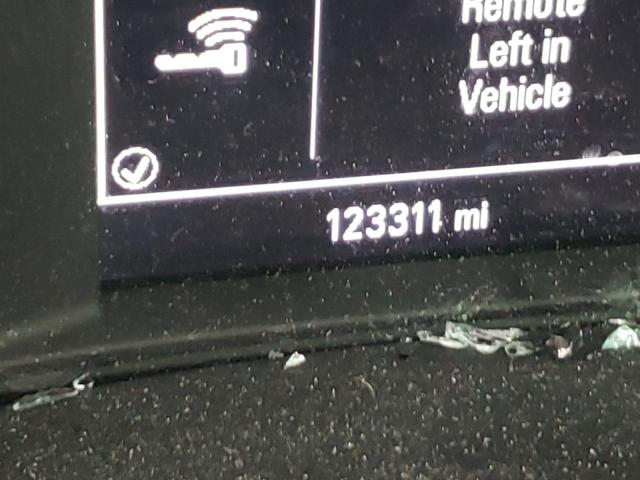 Photo 8 from auction – 2019 CHEVROLET MALIBU LT with VIN 1G1ZD5ST1KF137375