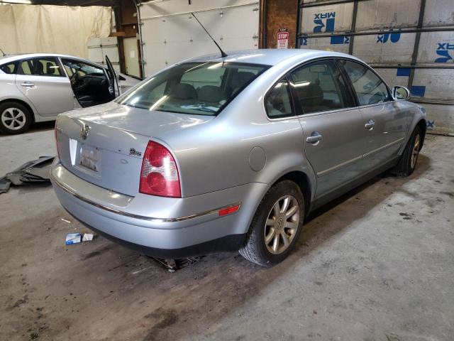 Photo 4 from auction – 2004 VOLKSWAGEN PASSAT GLS with VIN WVWPD63B84P154777