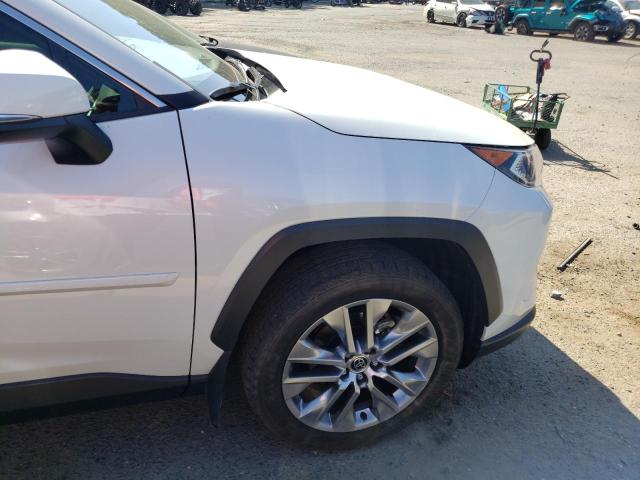 Photo 9 from auction – 2021 TOYOTA RAV4 XLE P with VIN JTMC1RFV2MD084242