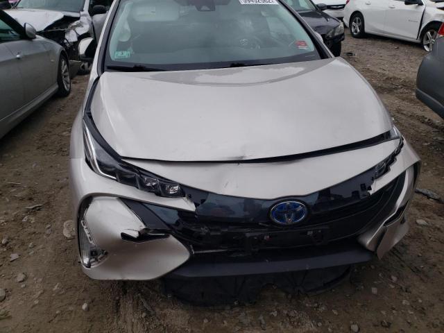 Photo 9 from auction – 2018 TOYOTA PRIUS PRIM with VIN JTDKARFP0J3095660