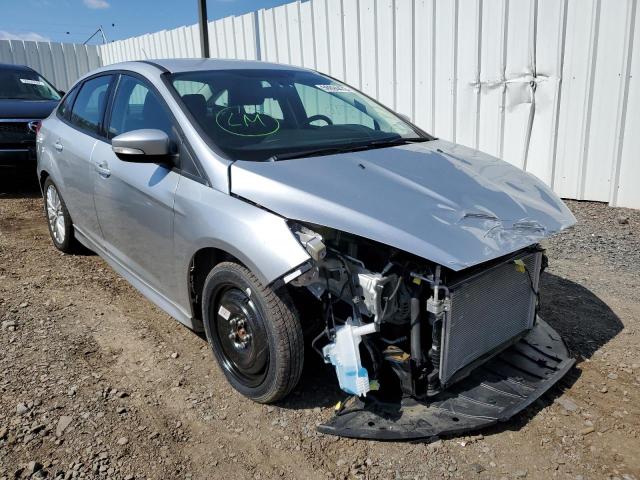 FORD FOCUS SE 2015 with VIN 1FADP3F23FL285409 - Photo from auction