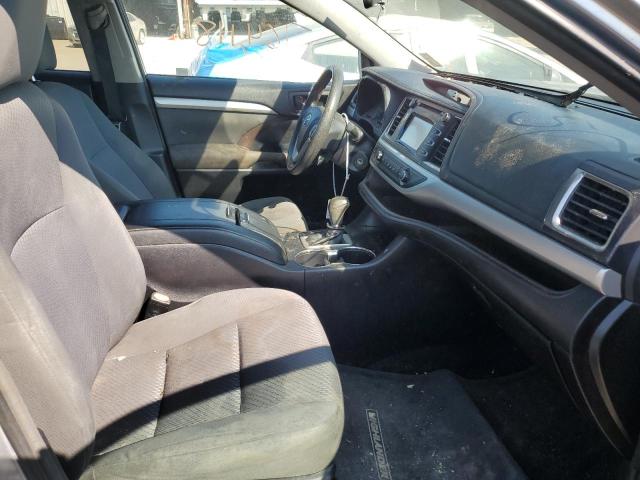 Photo 5 from auction – 2016 TOYOTA HIGHLANDER with VIN 5TDZKRFH5GS178545