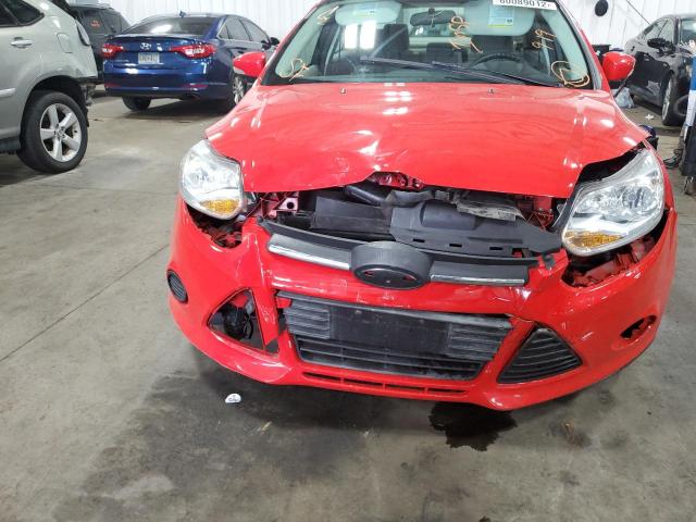 Photo 9 from auction – 2014 FORD FOCUS SE with VIN 1FADP3F29EL429589
