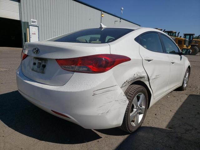Photo 4 from auction – 2012 HYUNDAI ELANTRA GL with VIN 5NPDH4AE3CH066545