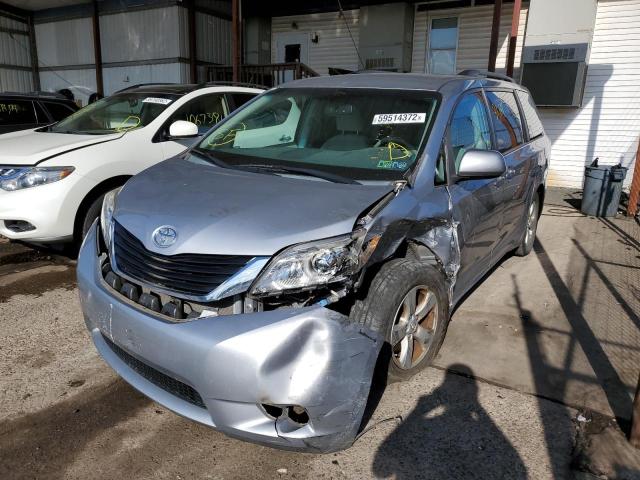 Photo 2 from auction – 2014 TOYOTA SIENNA LE with VIN 5TDKK3DC8ES409814