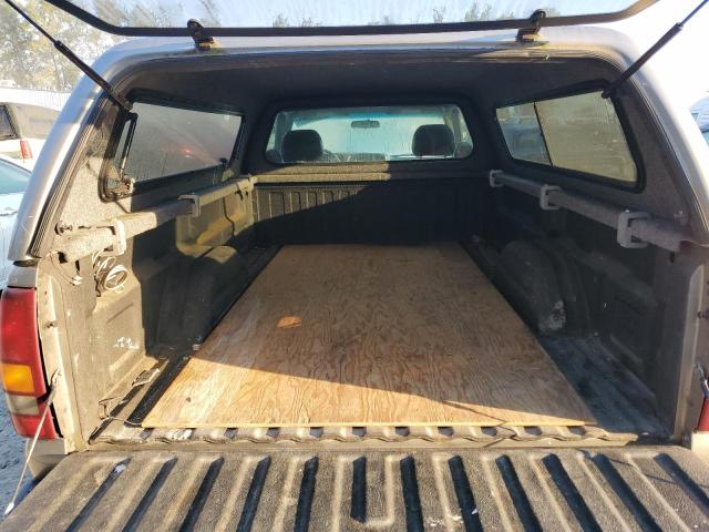 Photo 6 from auction – 2002 CHEVROLET SILVERADO with VIN 1GCEC14VX2Z243225