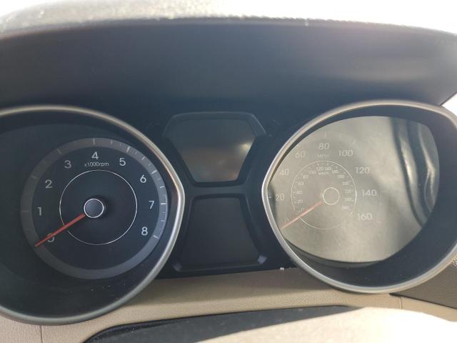 Photo 8 from auction – 2012 HYUNDAI ELANTRA GL with VIN 5NPDH4AE4CH070250