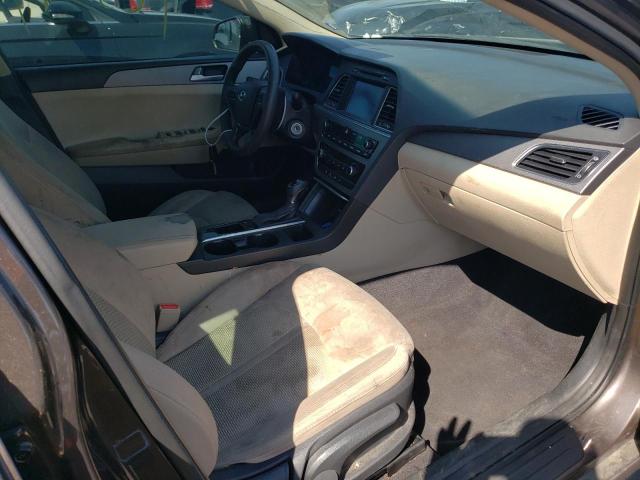 Photo 5 from auction – 2016 HYUNDAI SONATA SE with VIN 5NPE24AF6GH301993