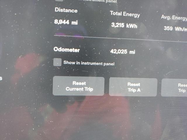 Photo 8 from auction – 2018 TESLA MODEL X with VIN 5YJXCBE29JF139249
