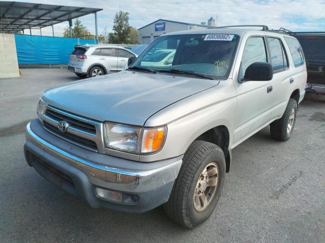 Photo 2 from auction – 2000 TOYOTA 4RUNNER with VIN JT3GM84R0Y0052819