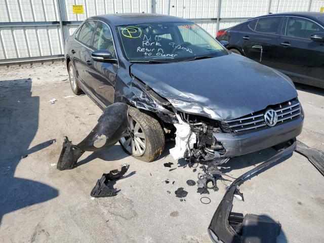VOLKSWAGEN PASSAT SEL 2013 with VIN 1VWCH7A33DC013222 - Photo from auction