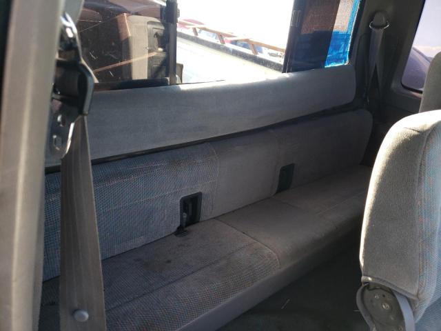 Photo 6 from auction – 1996 FORD F250 with VIN 1FTHX25G0TEB48950