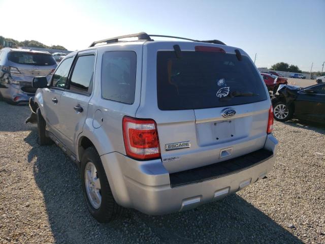 Photo 3 from auction – 2011 FORD ESCAPE XLS with VIN 1FMCU0C70BKB57752