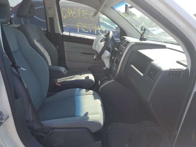 Photo 5 from auction – 2015 JEEP RENEGADE L with VIN ZACCJBBT2FPB90223
