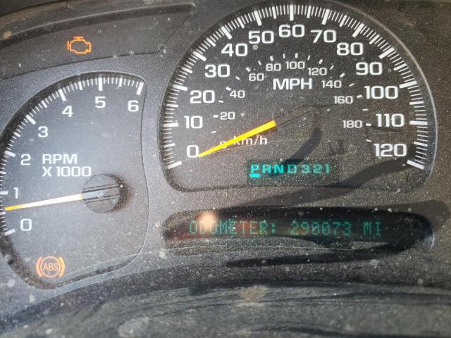 Photo 8 from auction – 2004 CHEVROLET SILVERADO with VIN 2GCEC19T641368189