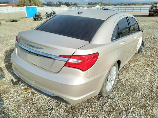 Photo 4 from auction – 2014 CHRYSLER 200 TOURIN with VIN 1C3CCBBG5EN106775