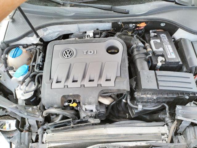 Photo 7 from auction – 2014 VOLKSWAGEN PASSAT SEL with VIN 1VWCN7A38EC047523
