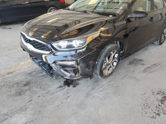 Photo 9 from auction – 2021 KIA FORTE FE with VIN 3KPF24AD5ME349598