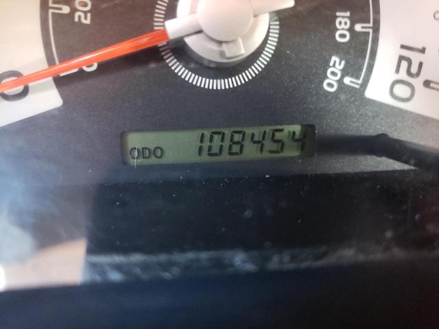 Photo 8 from auction – 2013 TOYOTA FJ CRUISER with VIN JTEBU4BF2DK156035