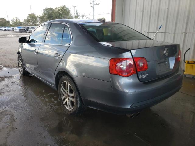 Photo 3 from auction – 2005 VOLKSWAGEN JETTA with VIN 3VWDF71K05M629123