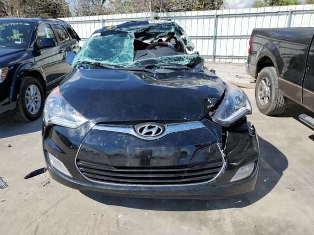 Photo 9 from auction – 2016 HYUNDAI VELOSTER with VIN KMHTC6AD3GU258231