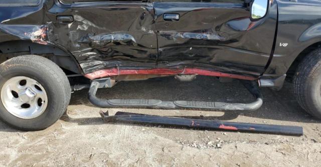 Photo 9 from auction – 2000 FORD EXPLORER L with VIN 1FMZU63P7YUA64849