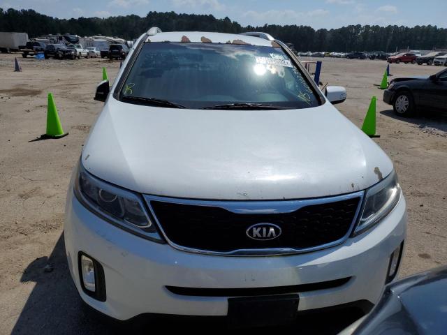 Photo 9 from auction – 2014 KIA SORENTO LX with VIN 5XYKT3A64EG488570