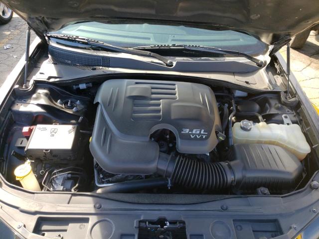 Photo 7 from auction – 2019 CHRYSLER 300 S with VIN 2C3CCAGG4KH649008