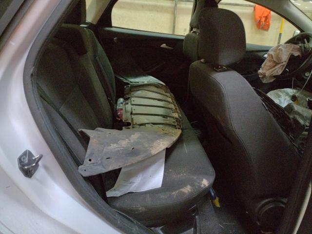Photo 6 from auction – 2015 FORD FOCUS SE with VIN 1FADP3F2XFL204146