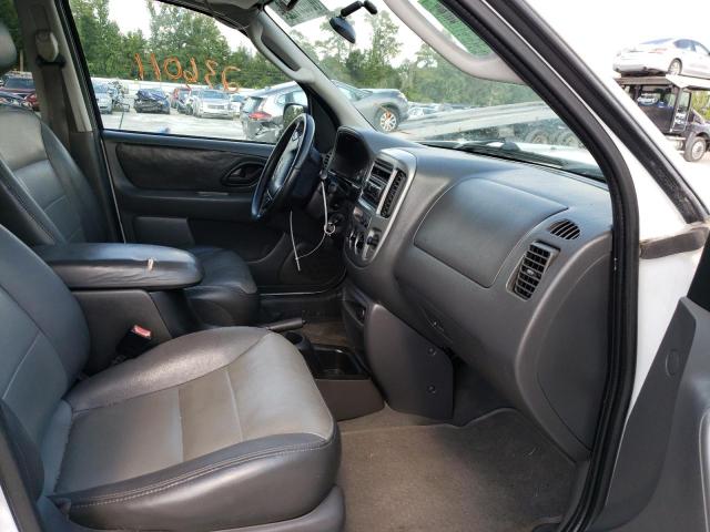 Photo 5 from auction – 2003 FORD ESCAPE XLT with VIN 1FMYU03163KE05554