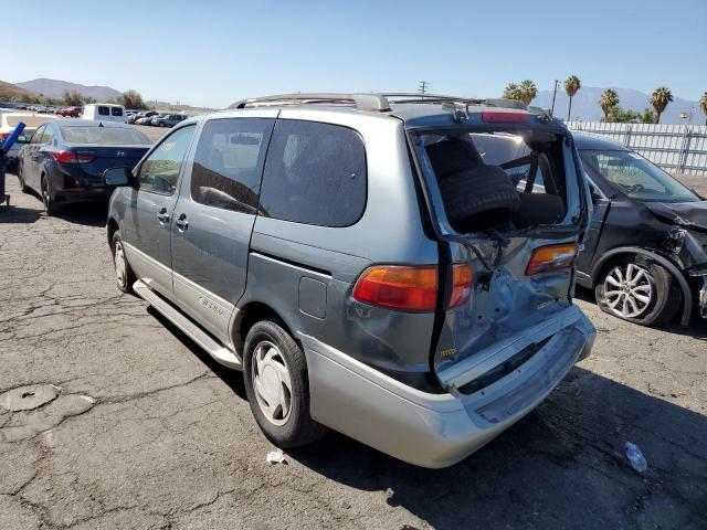 Photo 3 from auction – 2000 TOYOTA SIENA with VIN 4T3ZF13C4YU195464