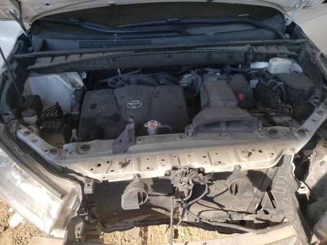 Photo 7 from auction – 2017 TOYOTA HIGHLANDER with VIN 5TDZZRFH4HS230437