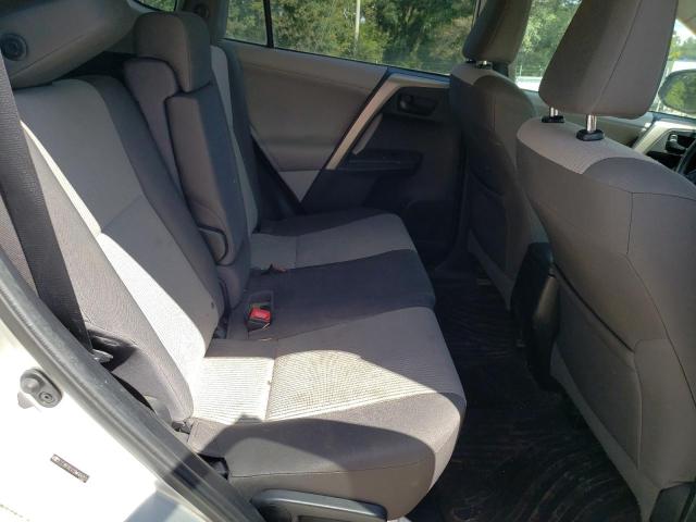 Photo 6 from auction – 2013 TOYOTA RAV4 LE with VIN 2T3BFREV2DW066955