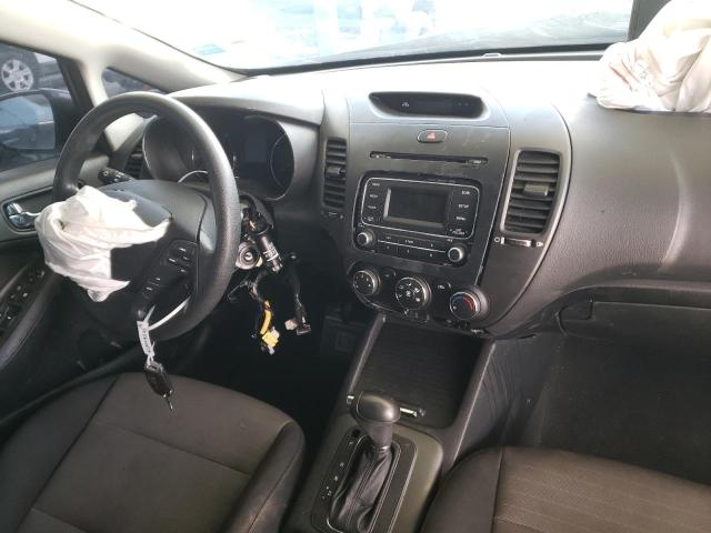 Photo 9 from auction – 2016 KIA FORTE LX with VIN KNAFK5A85G5648949