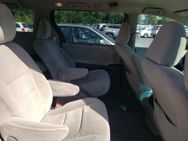 Photo 6 from auction – 2015 TOYOTA SIENNA LE with VIN 5TDJK3DC4FS127084