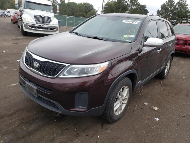 Photo 2 from auction – 2015 KIA SORENTO LX with VIN 5XYKTCA68FG561456