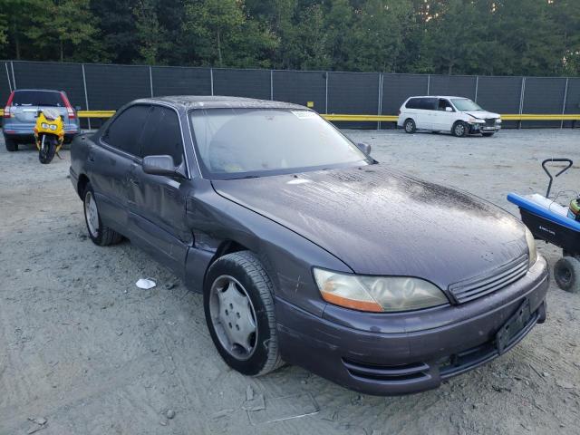 LEXUS ES 300 1995 with VIN JT8GK13T2S0095960 - Photo from auction