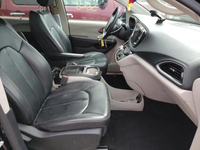 Photo 5 from auction – 2017 CHRYSLER PACIFICA T with VIN 2C4RC1BG5HR747772