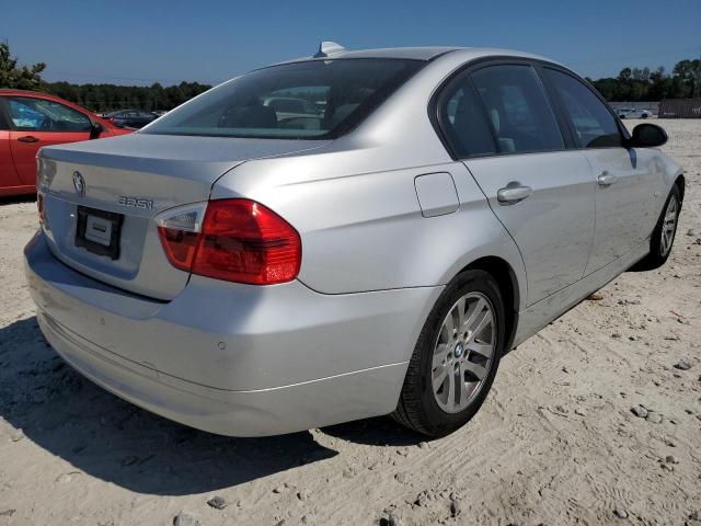 Photo 4 from auction – 2006 BMW 325 I with VIN WBAVB13526KX49132