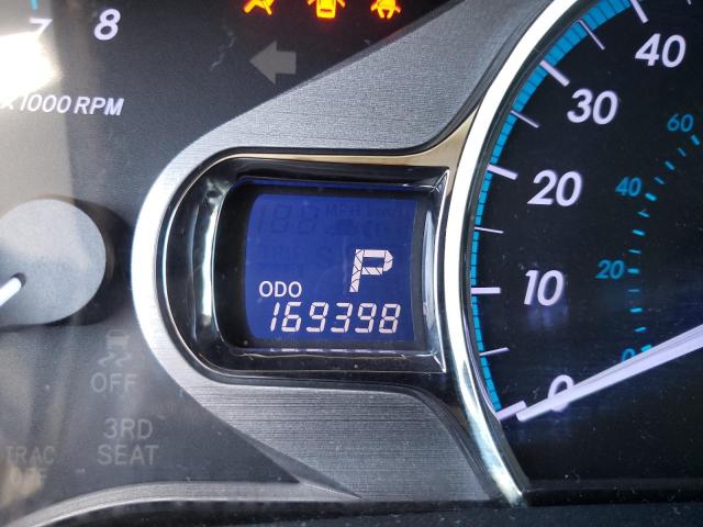 Photo 8 from auction – 2012 TOYOTA SIENNA XLE with VIN 5TDYK3DC0CS230402